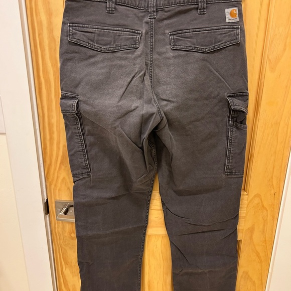 GUC Men’s Carhartt Relaxed Fit Canvas Cargo Pants - Picture 2 of 4